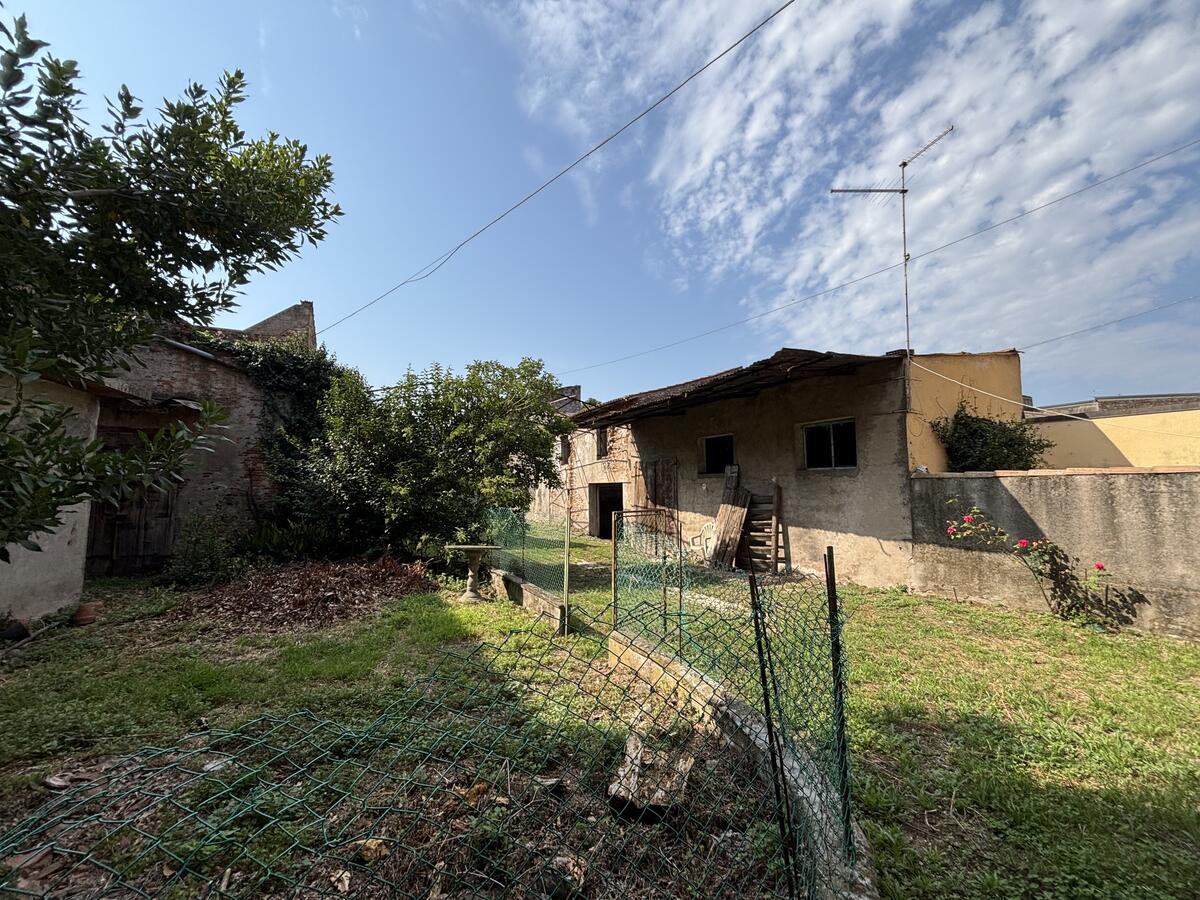 Rustico / Casale Residenziali in vendita - 9