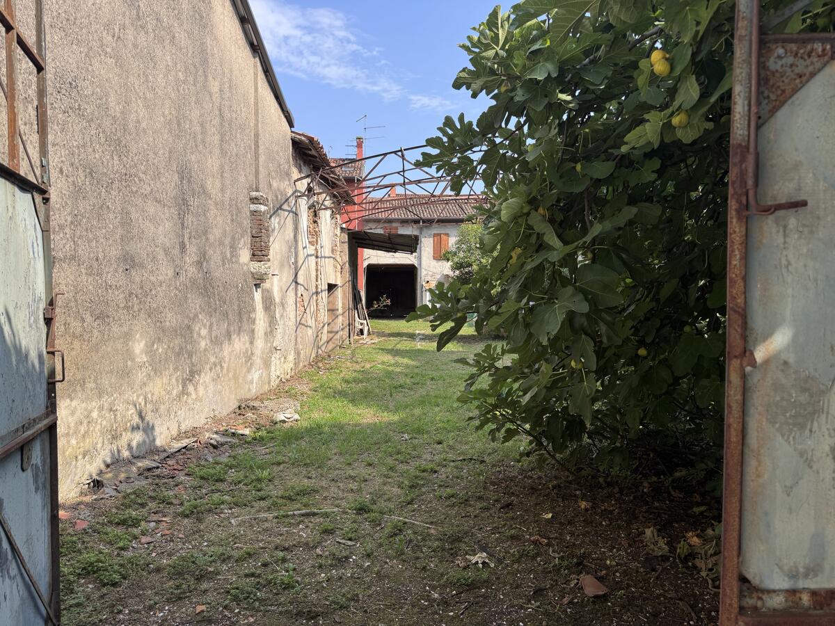 Rustico / Casale Residenziali in vendita - 11