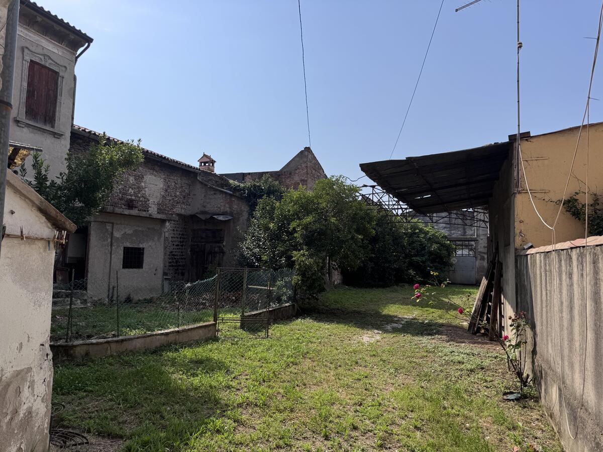 Rustico / Casale Residenziali in vendita - 16