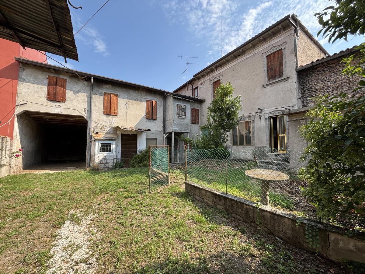 Rustico / Casale Residenziali in vendita - 23