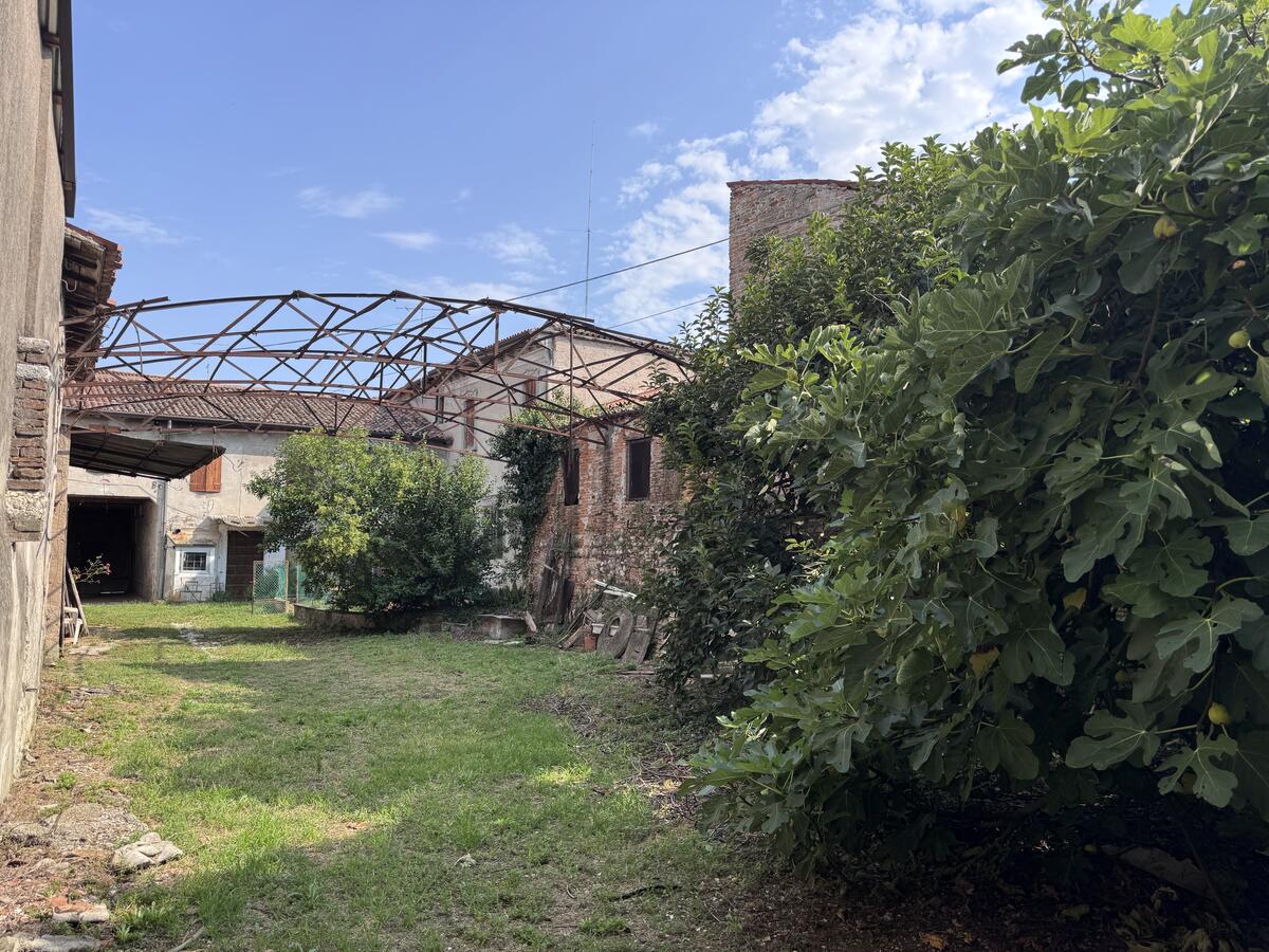 Rustico / Casale Residenziali in vendita - 1