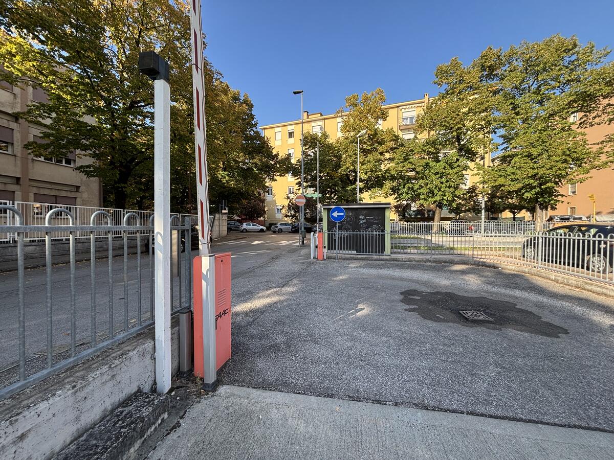 Garage Residenziali in vendita - 6