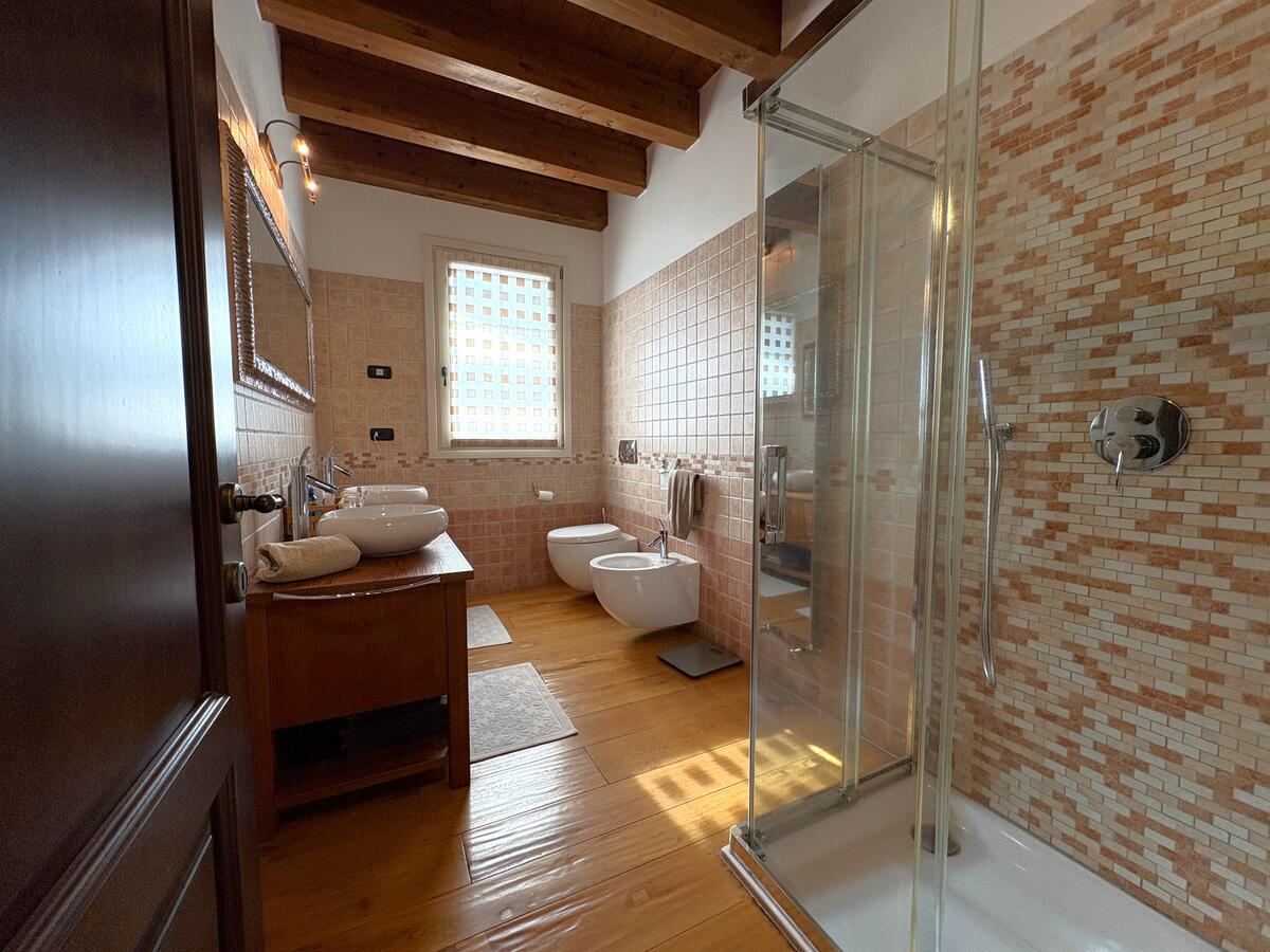 Villa Residenziali in vendita - 25