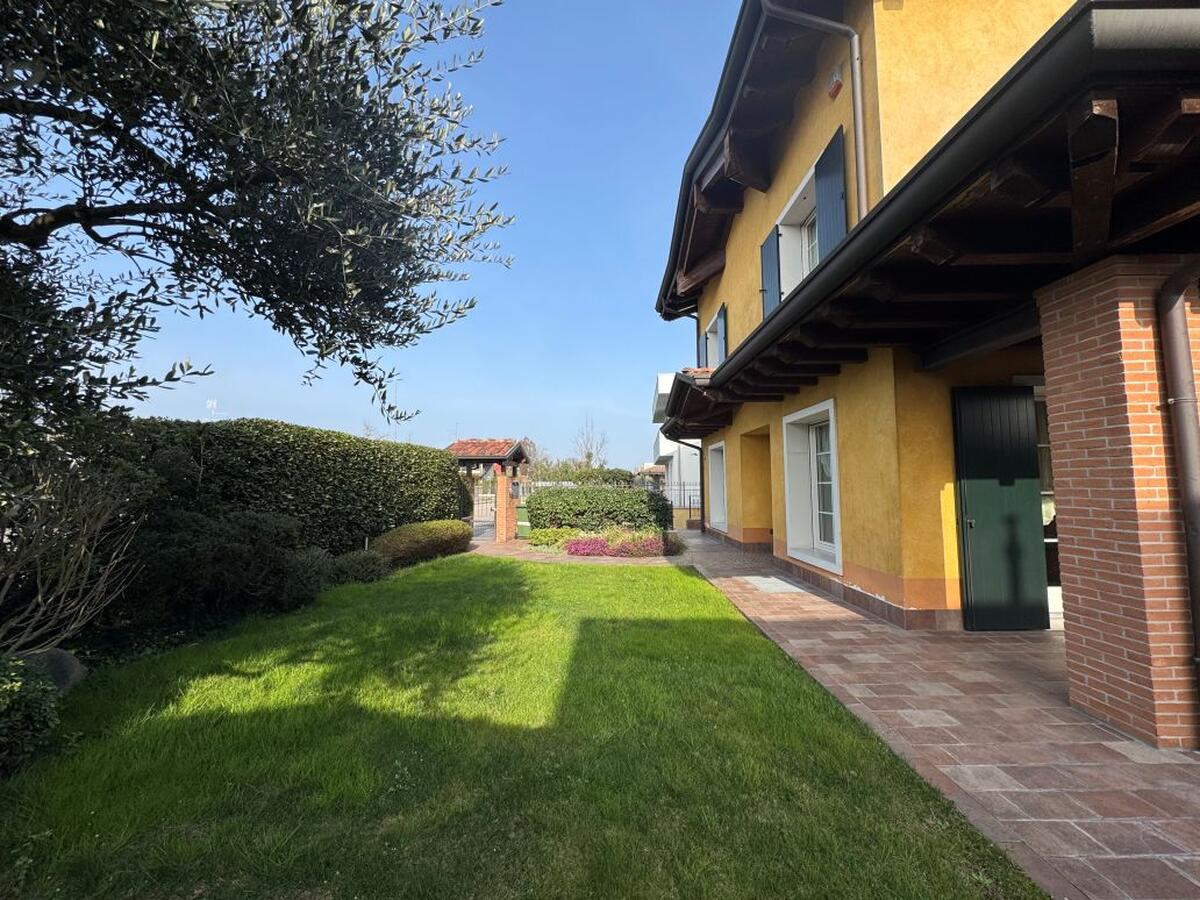 Villa Residenziali in vendita - 3