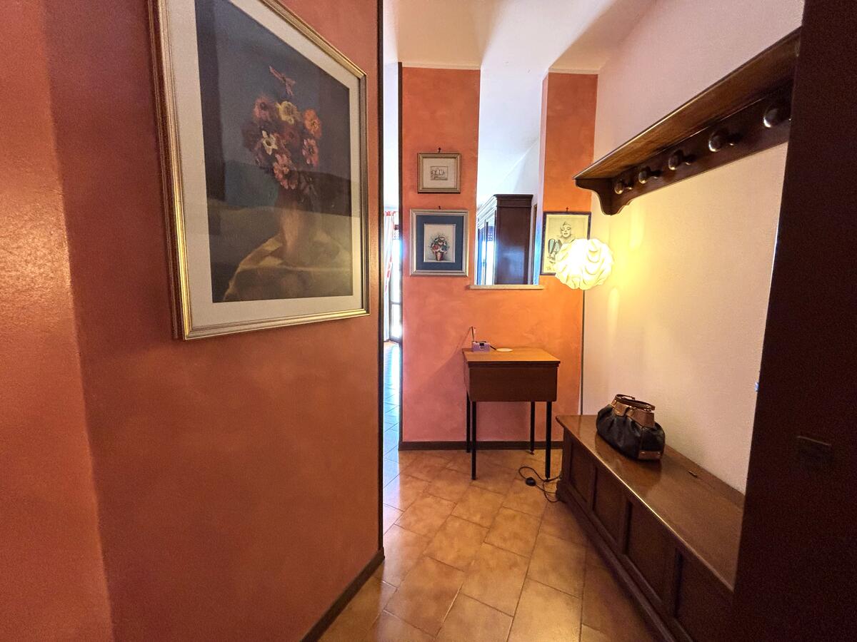 3 camere Residenziali in vendita - 2