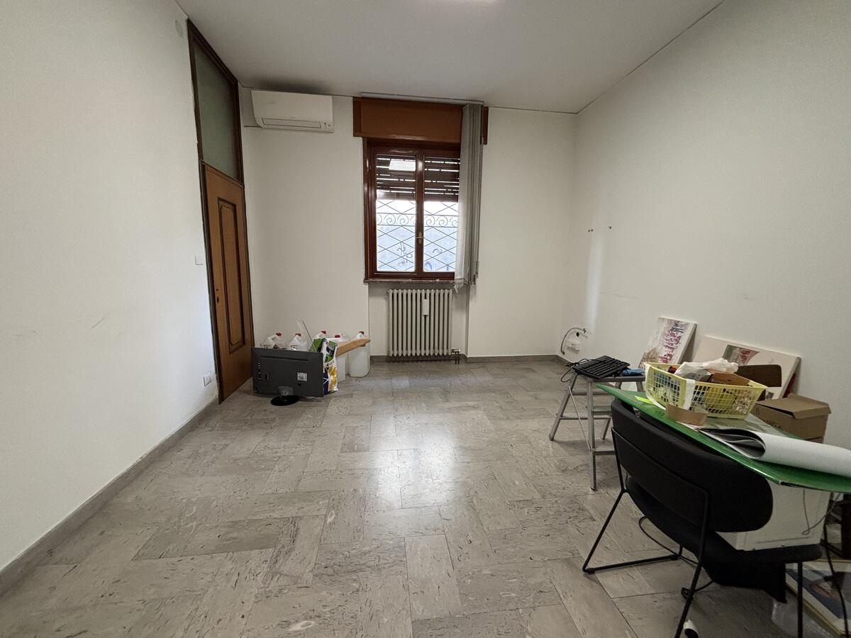Ufficio Commerciali In affitto - 12