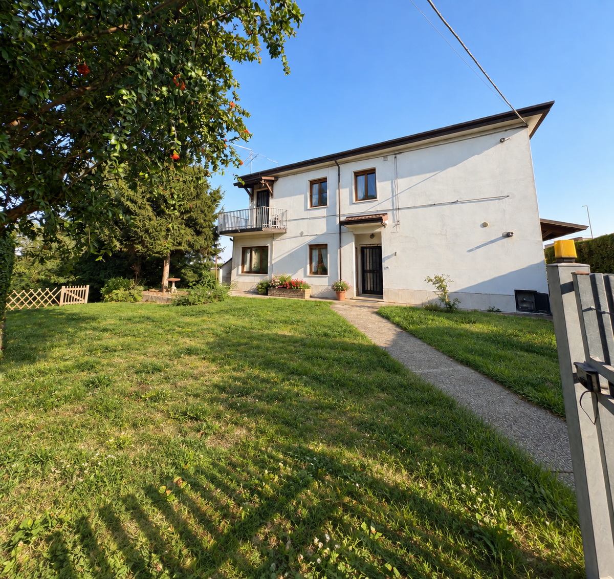 Villa bifamiliare Residenziali in vendita - 1