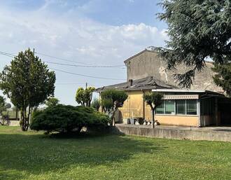 Rustico / Casale  in  Vendita